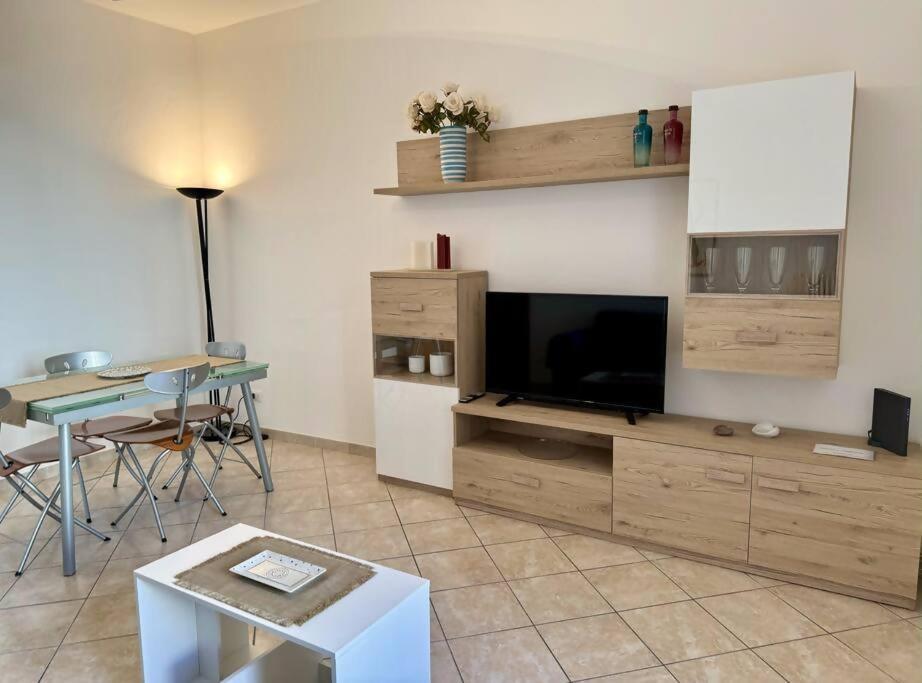 Ilaria House Apartment Комо Екстериор снимка
