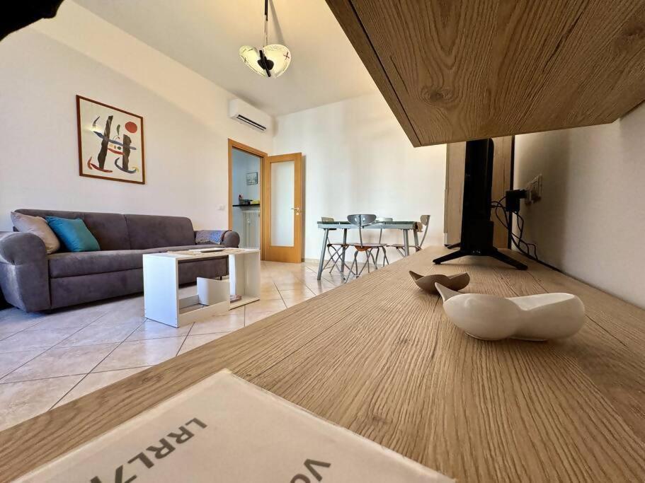 Ilaria House Apartment Комо Екстериор снимка