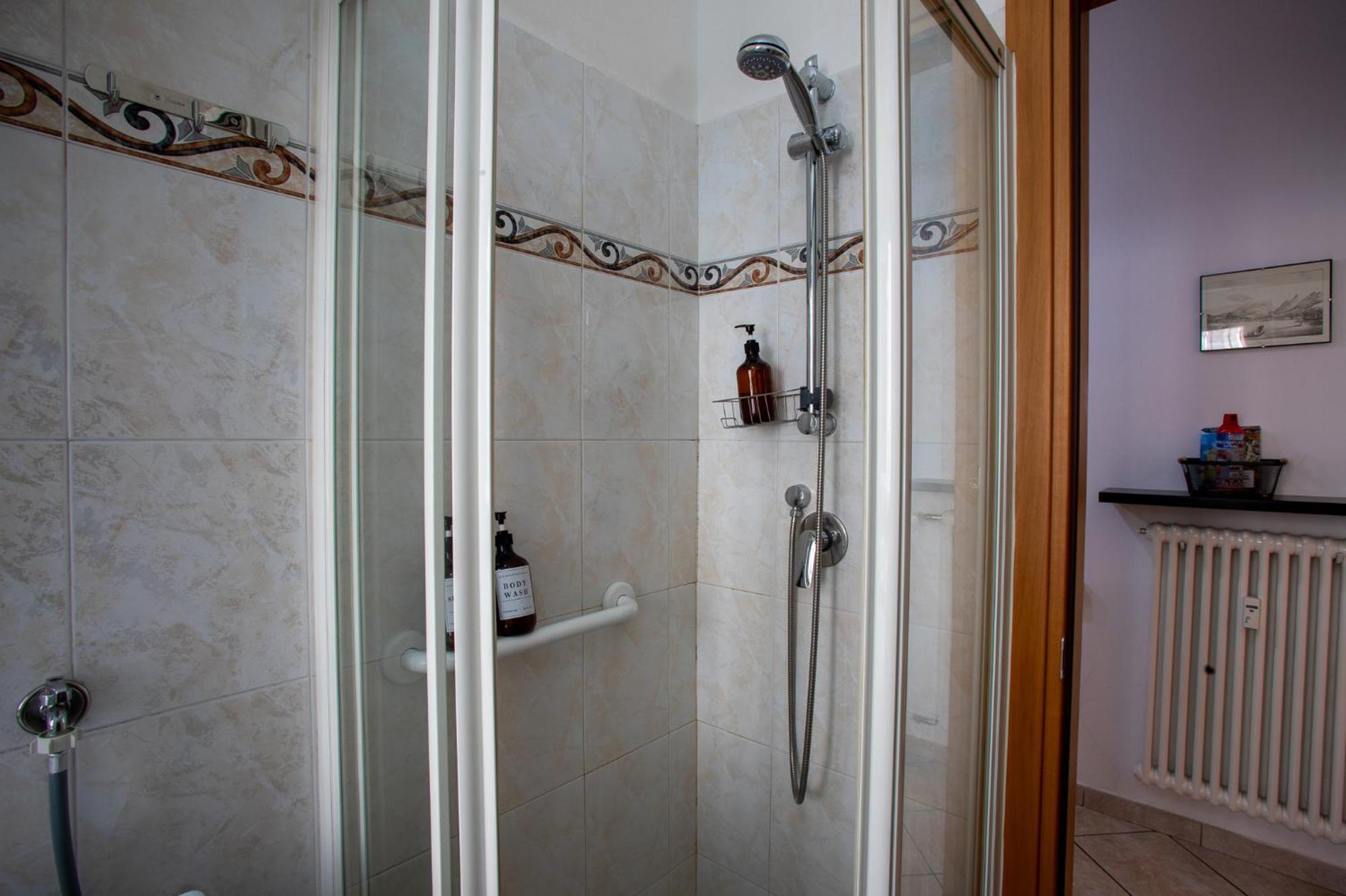 Ilaria House Apartment Комо Екстериор снимка