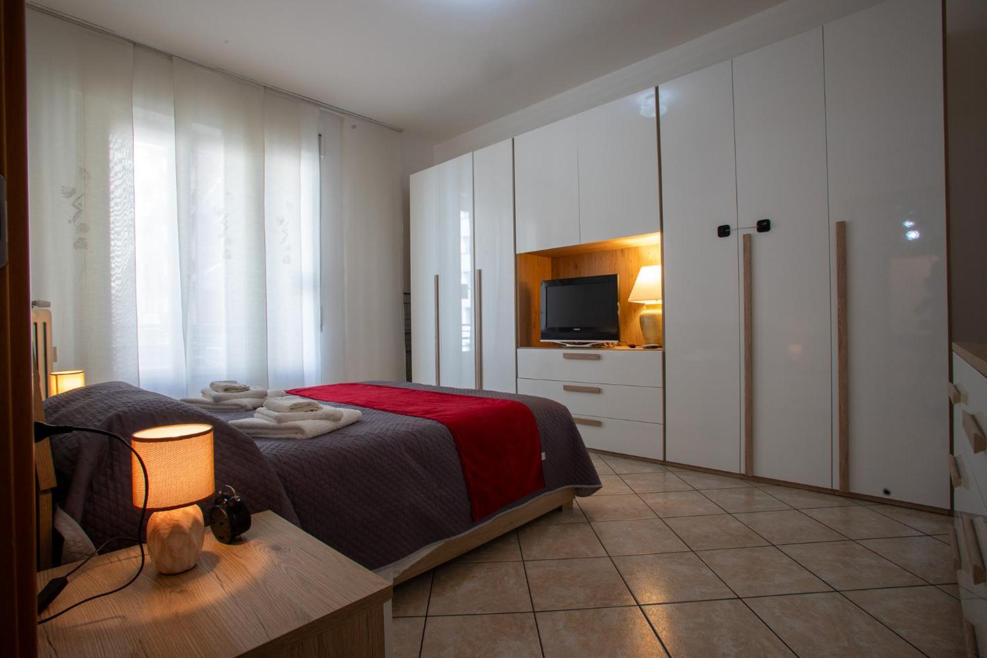 Ilaria House Apartment Комо Екстериор снимка